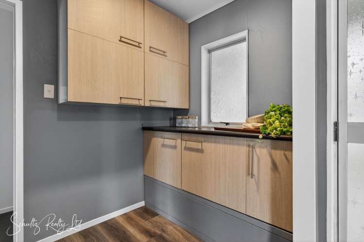 27 Hurndall Street Maungaturoto_8