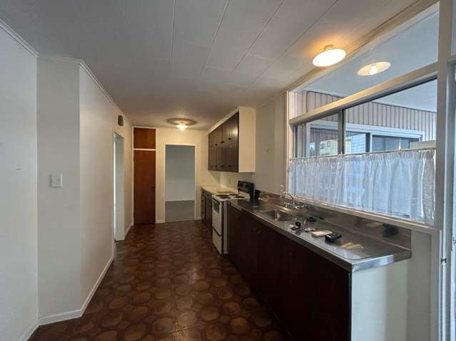 3/1204 Heretaunga Street East Parkvale_2