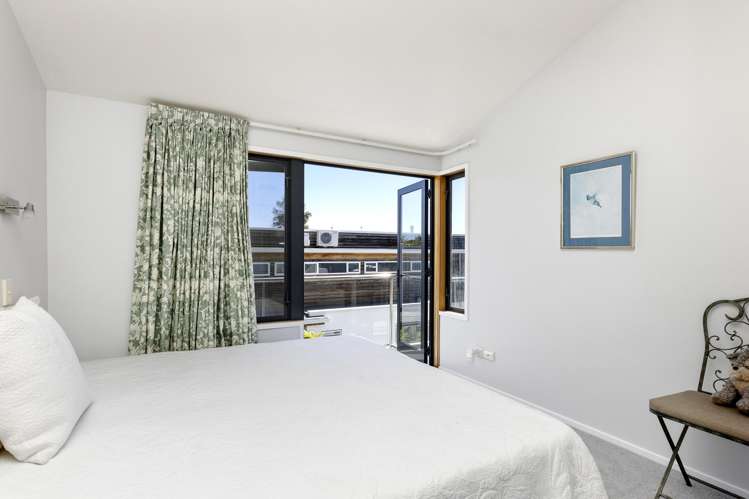 8A Chad Street Rainbow Point_18