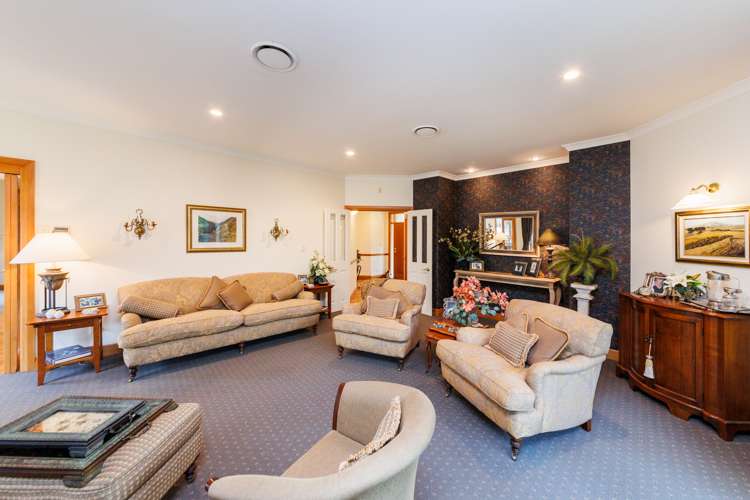 5 Waicola Drive Fitzherbert_6