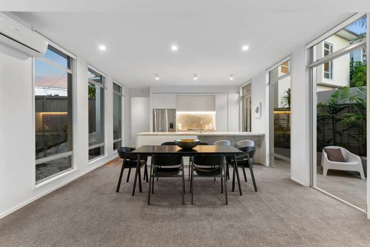 54a Penzance Road Mairangi Bay_21