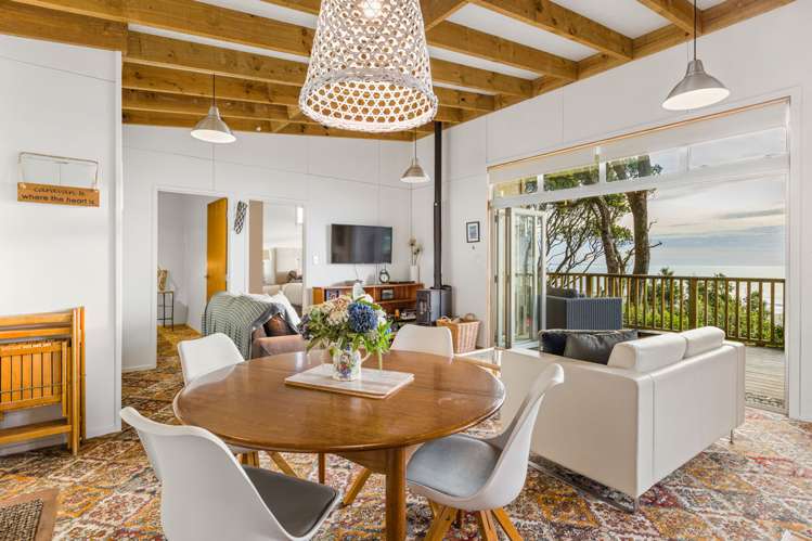 30 Beach Road Urenui_3