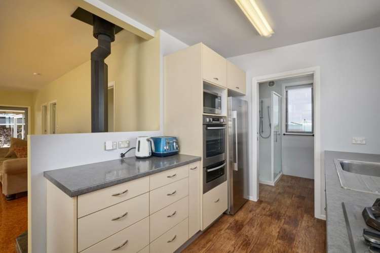 634 Claverley Road Hundalee_10