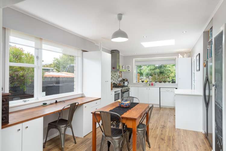 44 Holdsworth Avenue Trentham_6