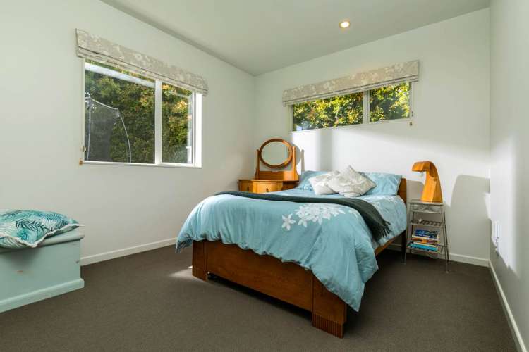 13 Huntington Park Drive Greenhithe_11