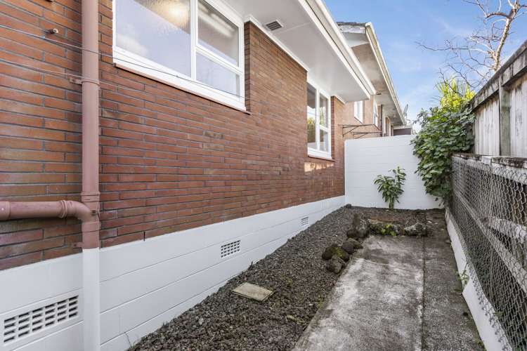 4/19 Hayr Road Three Kings_14