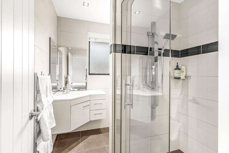 8/133 Powerhouse Road Fairdown_17