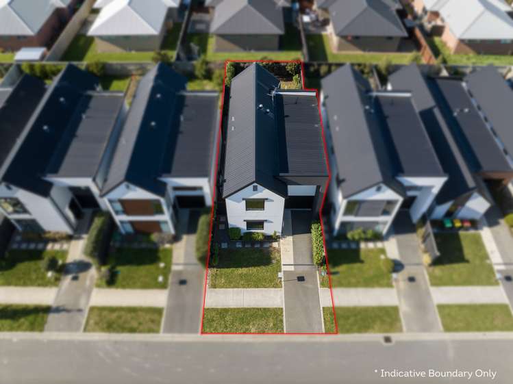 83 Faringdon Boulevard Rolleston_14