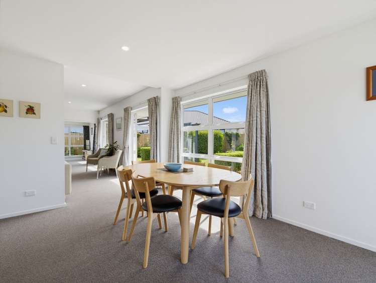 4 Cassidy Avenue Lincoln_11