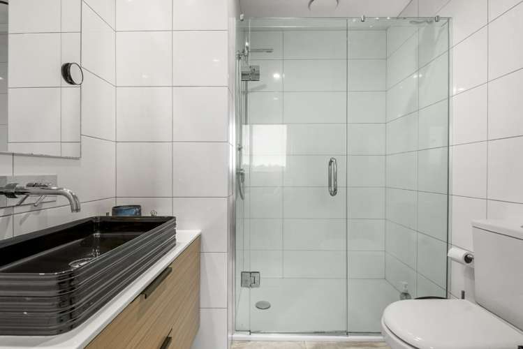 18/4 Stables Lane Millwater_15