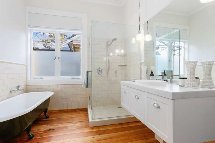 1 Mewburn Avenue Mount Eden_11