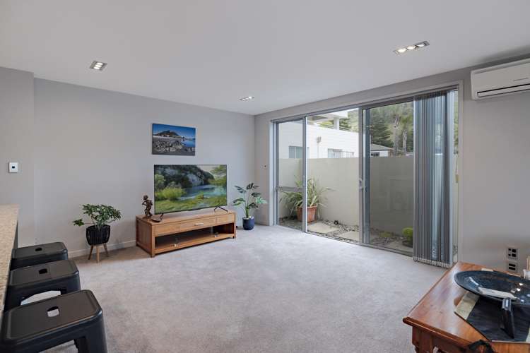 3/11 The Mall Mount Maunganui_14