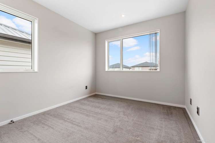 34 Pencaitland Drive Flat Bush_12