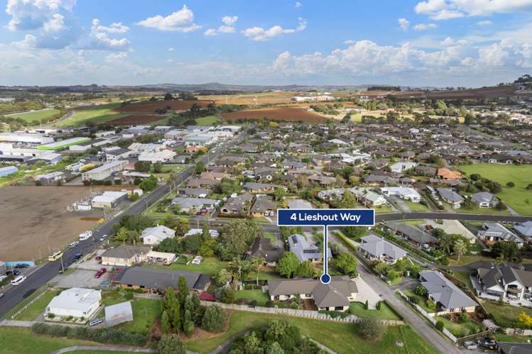 4 Lieshout Way Pukekohe_39