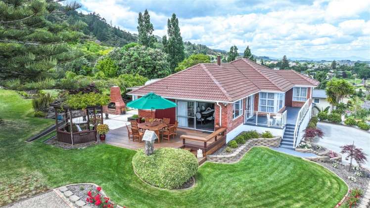 208 St Patrick's Row Thames_27