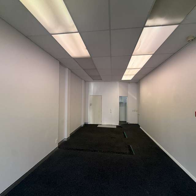Ground/11 Bay Road Kilbirnie_4