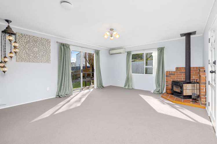 5 Wallace Road Ranui_12