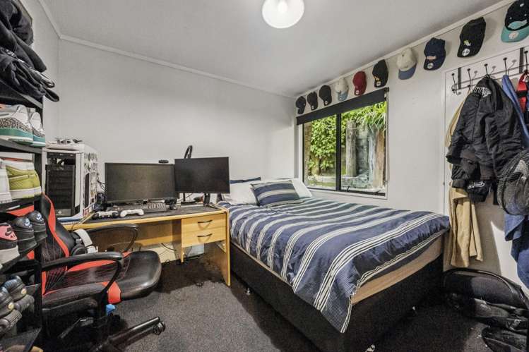 2/149 Glengarry Road Glen Eden_12