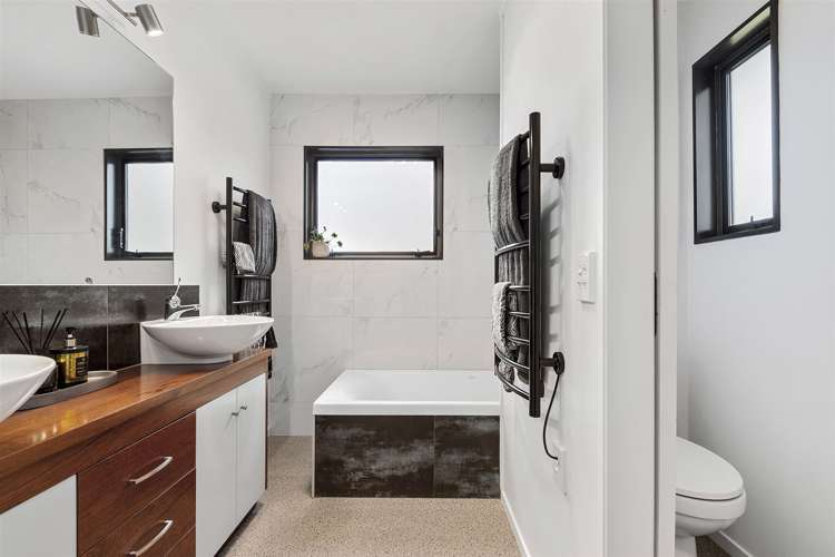 77 Resolution Road Welcome Bay_19