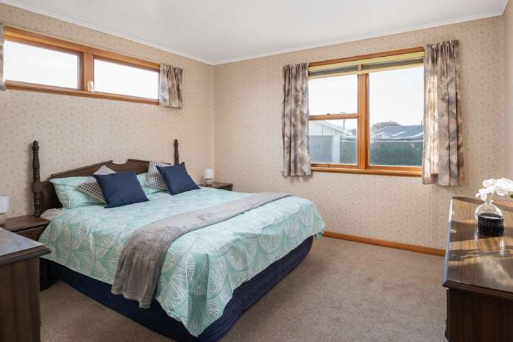 22 Burleigh Road Redwoodtown_11