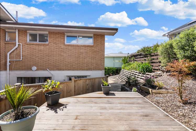 2/42 Eastglen Road Glen Eden_11