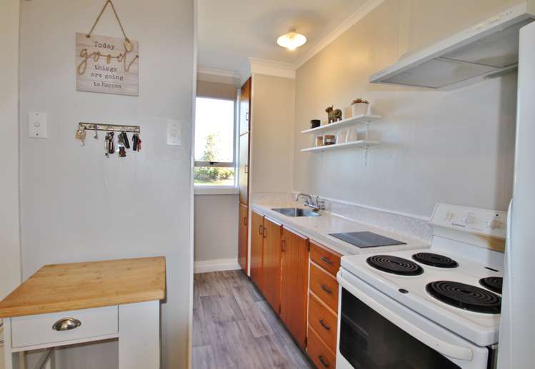 14 Oxford Street Gore Surrounds_3