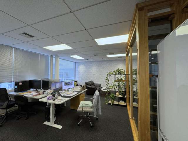 Unit G3/4 Orbit Drive Rosedale_4