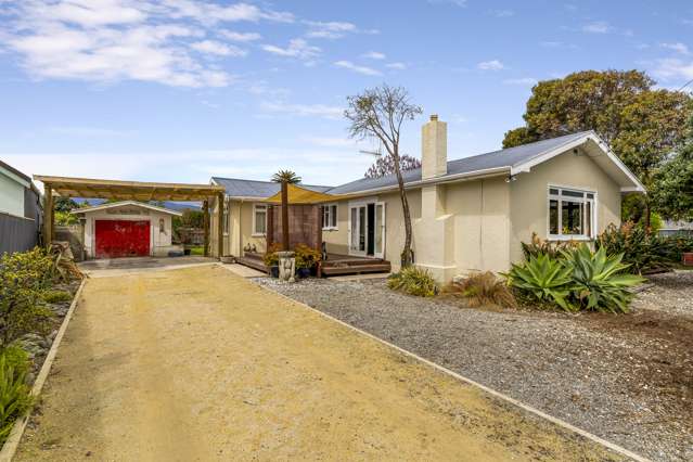 34 Aotaki Street Otaki_1