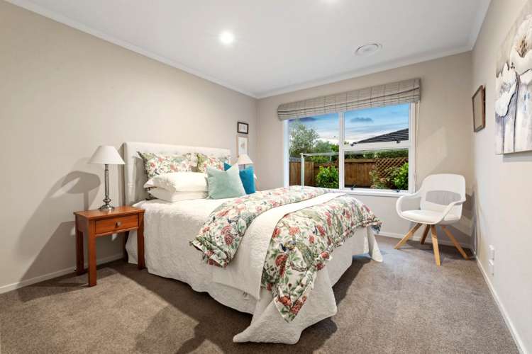 9 Kenley Heights Flat Bush_15