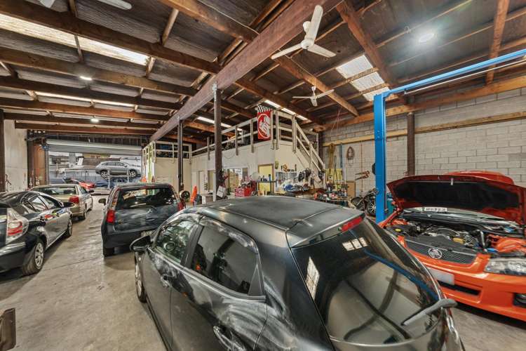 3/5 Rabone Street Henderson_10