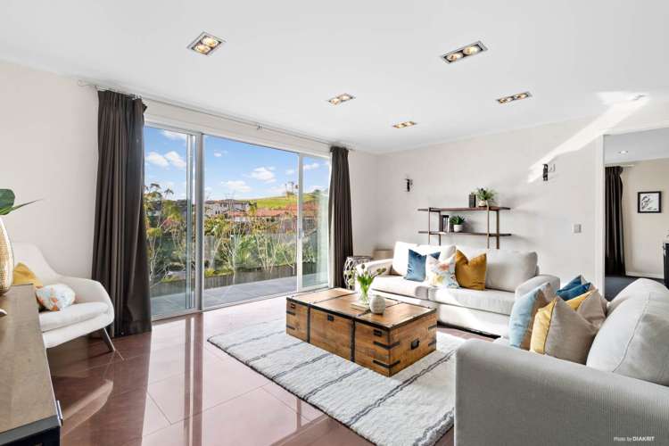 11 Kinmont Rise East Tamaki Heights_24