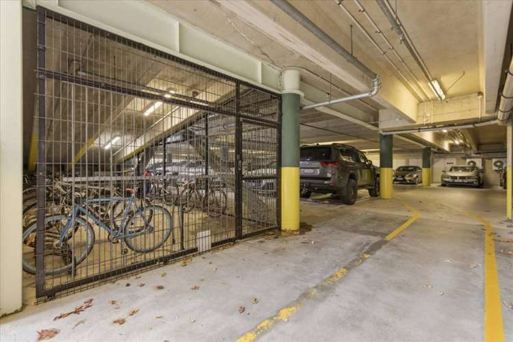 Part Level 1/247 Cameron Road Tauranga Central_17