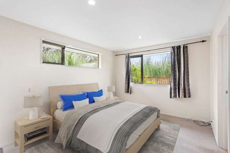 15 Aitkenhead Court Parakai_15