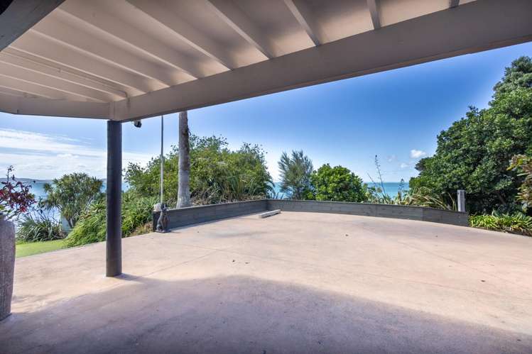 6577 Pouto Road Pouto_45