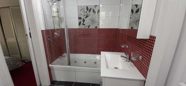 2/216 Oriental Parade Oriental Bay_6