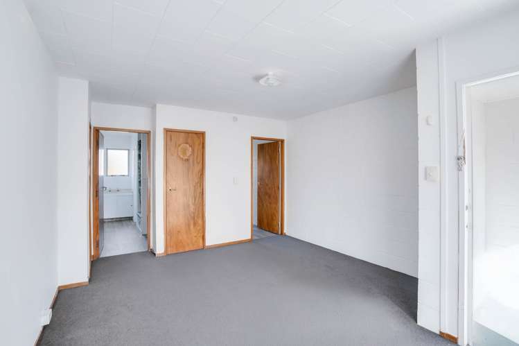 1-10/16 Oakley Avenue_2
