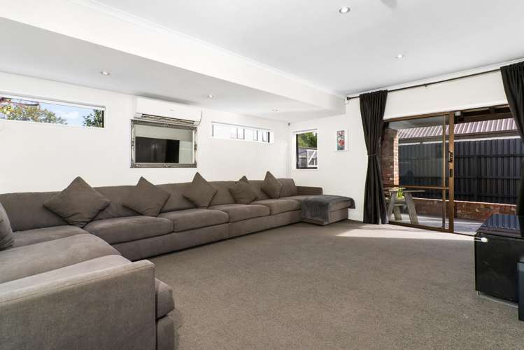 17 Goldsmith Place Waltham_6