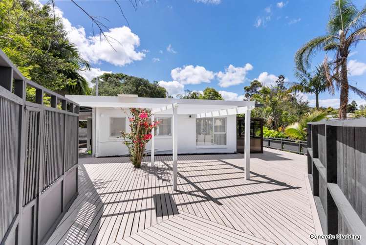 13 Dunraven Place Torbay_17