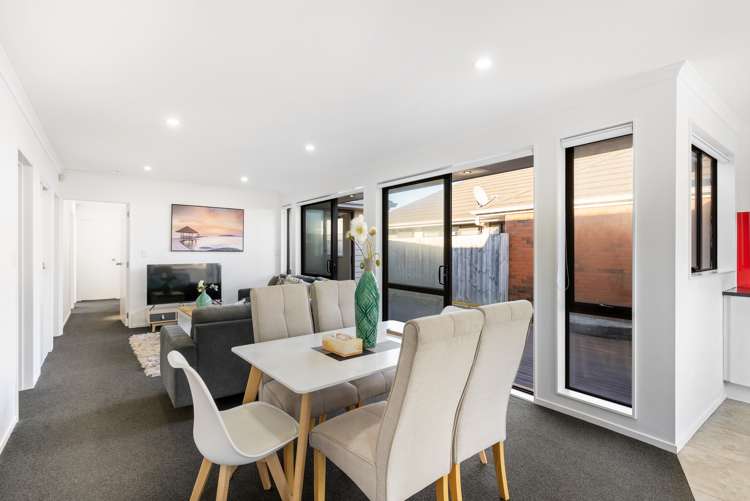 15 Whekau Drive Takanini_6