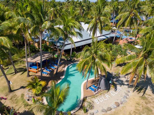 Club Fiji Resort, development and beachfront home