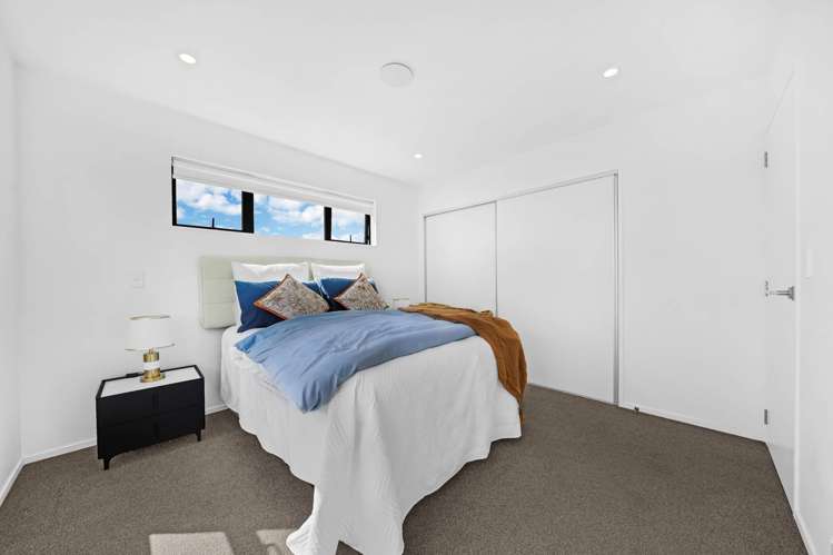 16 Paterae Lane Flat Bush_14