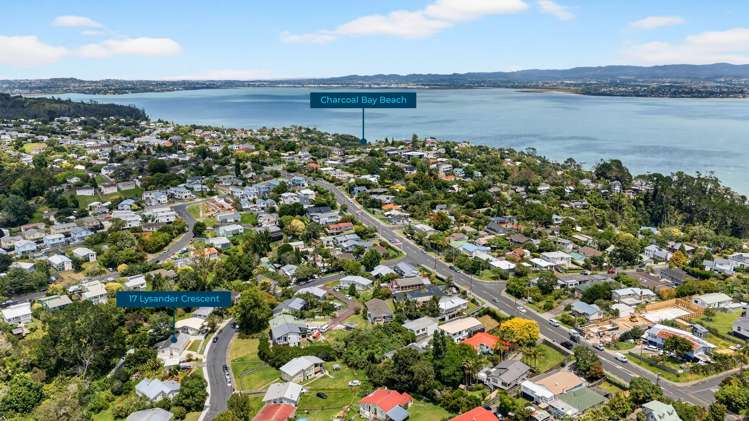 17 Lysander Crescent Beach Haven_24