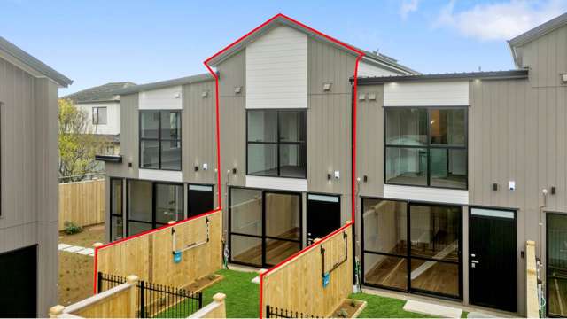 Brand New 3 Bed + Study Homes  Manukau