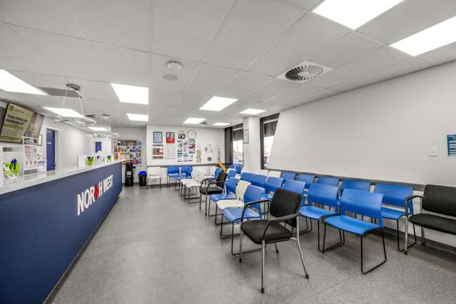 98 Hobsonville Road Hobsonville_3