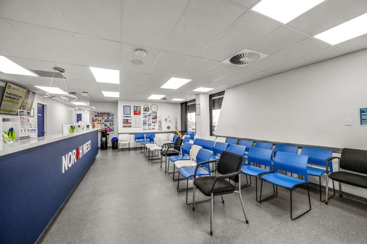 98 Hobsonville Road Hobsonville_3