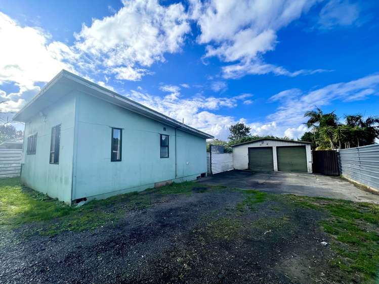 21 Don Buck Road Massey_2