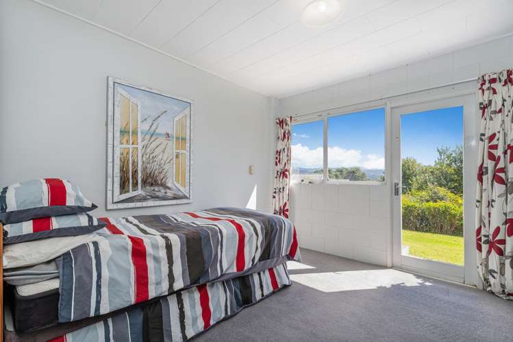 36a and 36b Mount Ave Pauanui_16