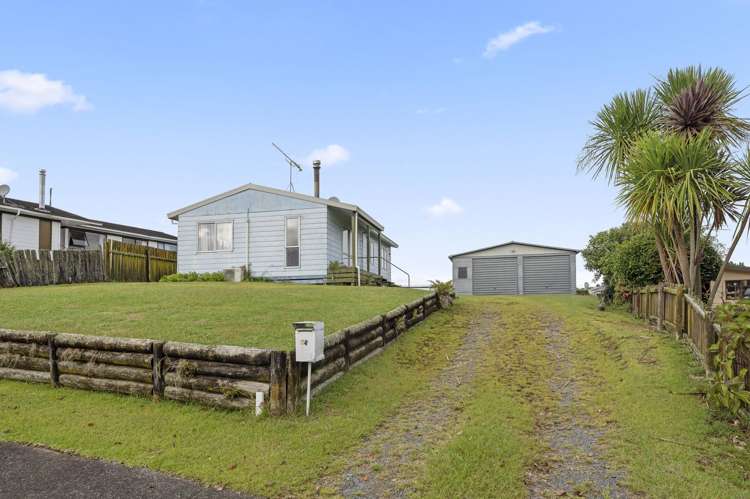 14 Montgomery Crescent_0