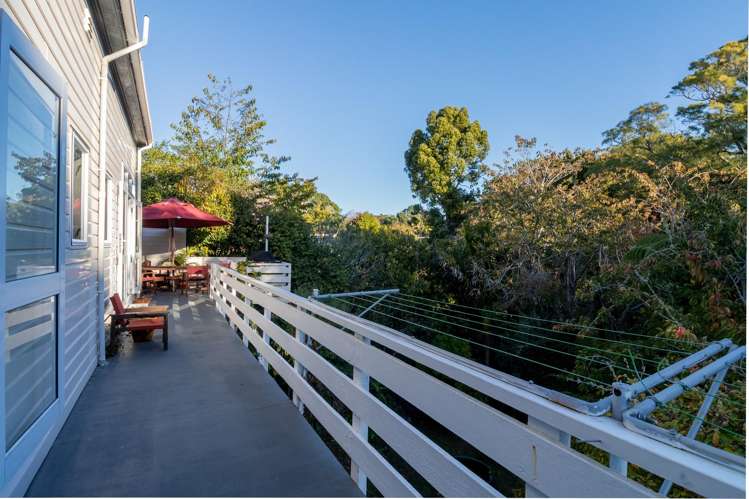 28 Carrington Street New Plymouth Central_31