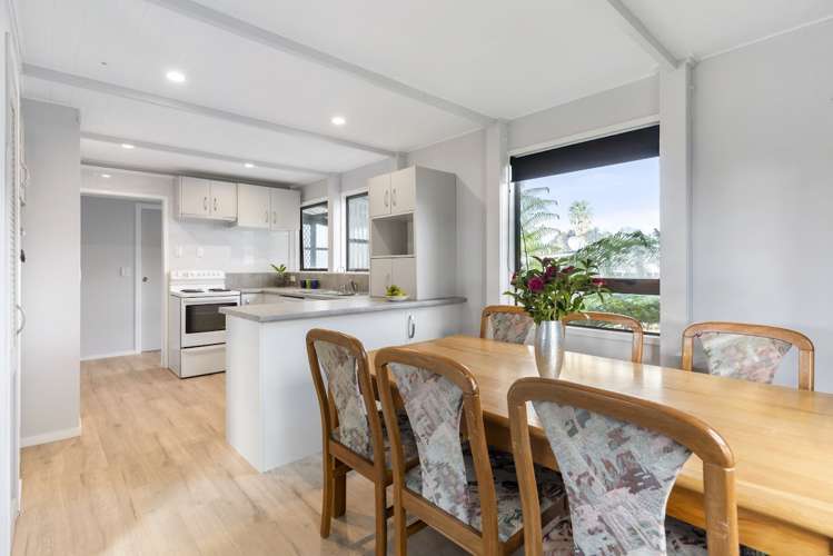 100 Mayfair Avenue Whangamata_12